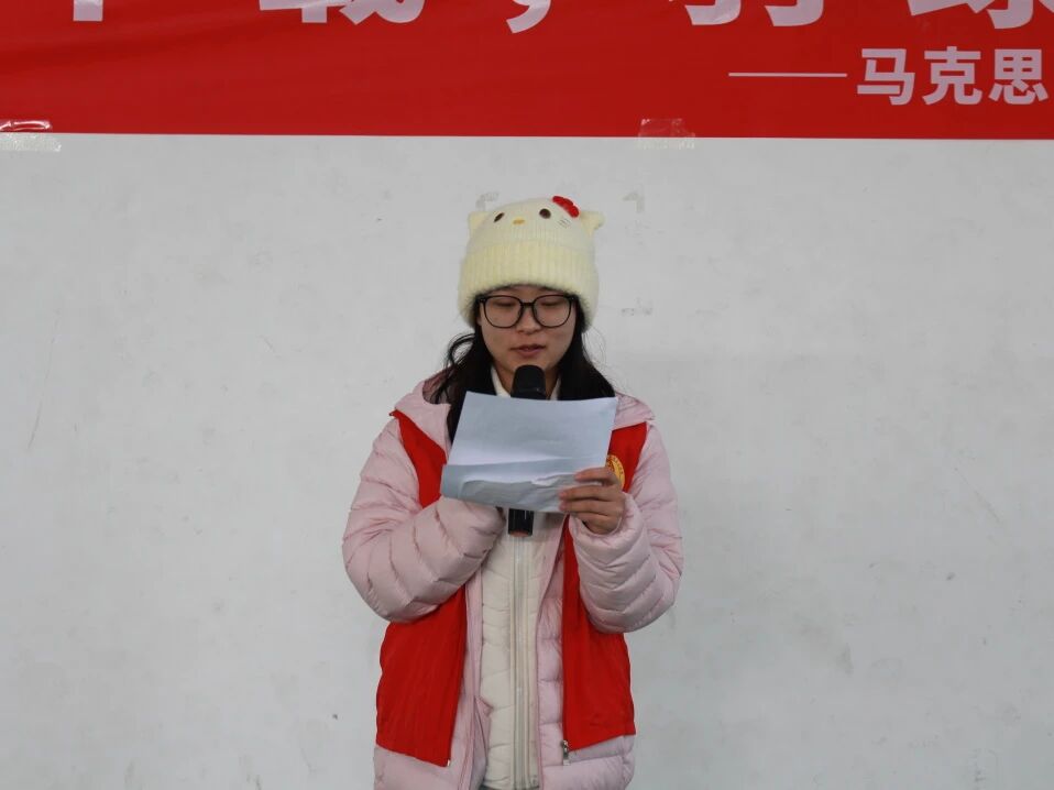 8c1022c9ec8640de28036255c5706560.jpg 8c1022c9ec8640de28036255c5706560.jpg