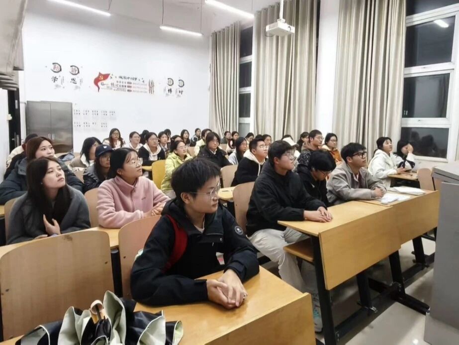 5c265752cb9e0096619337c2baa370ec.jpg 5c265752cb9e0096619337c2baa370ec.jpg