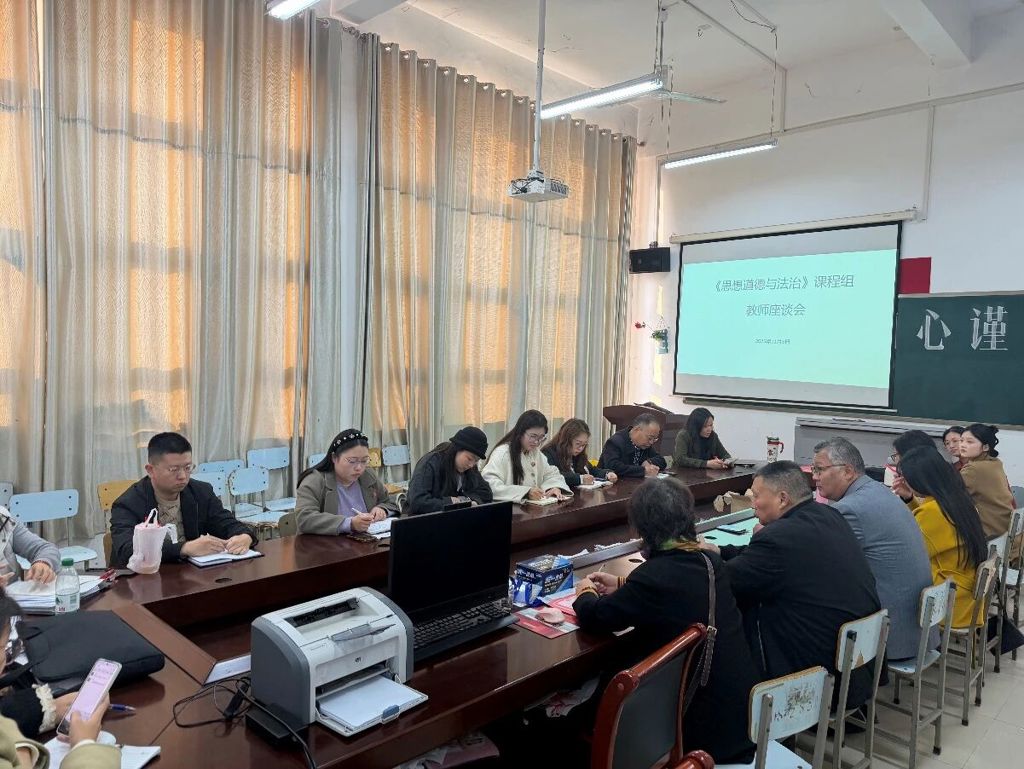 bef181b57d56550a915753dfadeffdc1.jpg bef181b57d56550a915753dfadeffdc1.jpg