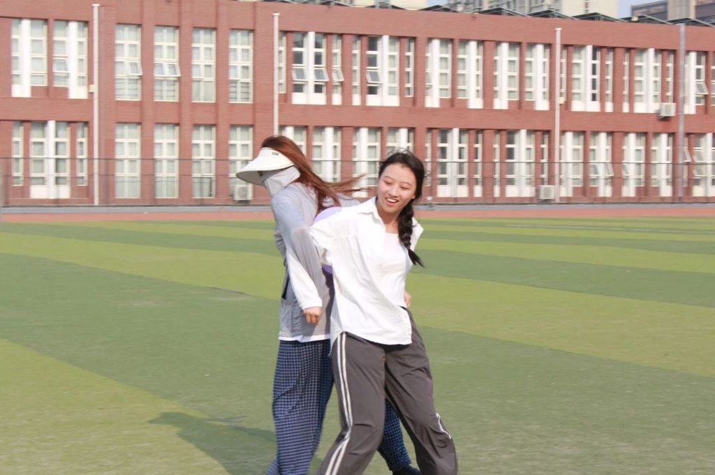 a84d2d59ed310514a1c42eb2814f5d2b.jpg