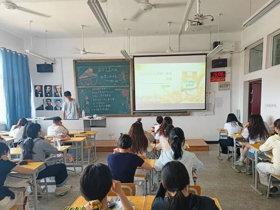d6c28cbc23518e4abe446c560682b552.jpg