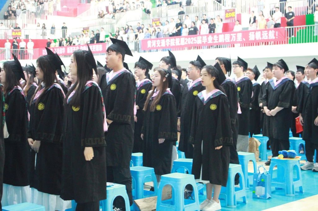 335fe07e2ddcafd17dd872138aaebcca.jpg